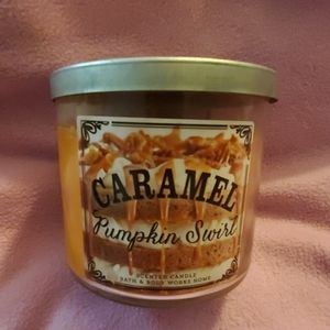 LE BBW Caramel Pumpkin Swirl 3wick candle